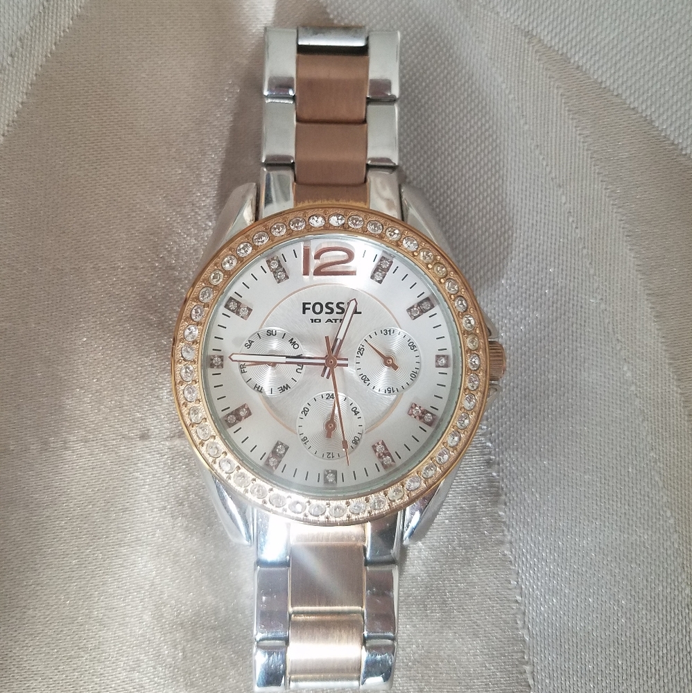 Fossil Rhinestone Crystal Bling Watch